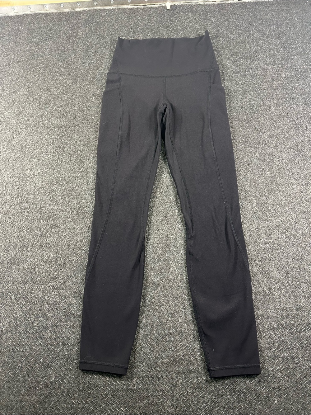 Lululemon Women’s Black Leggings Size 2 With Pockets F8